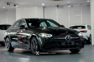 Mercedes-Benz C-Class Lắp Ráp