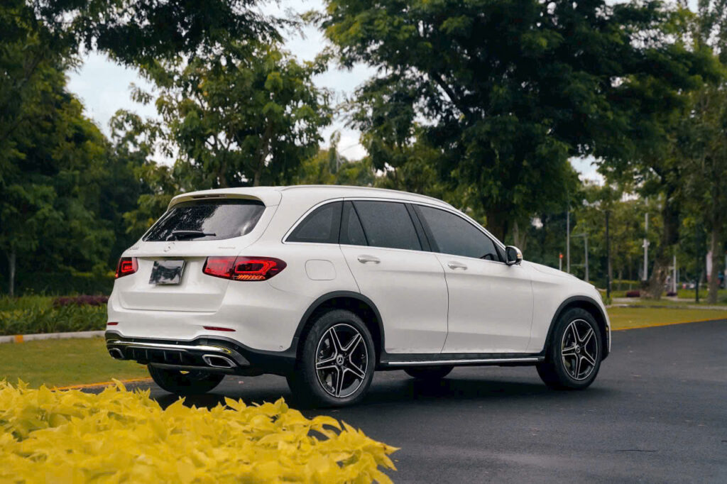 Mercedes-Benz GLC 300 4MATIC 2022: Đánh Giá Chi Tiết Sau Khi Sử Dụng Mercedes-Benz GLC 300 4Matic 2022 Đánh Giá Chi Tiết Sau Khi Sử Dụng