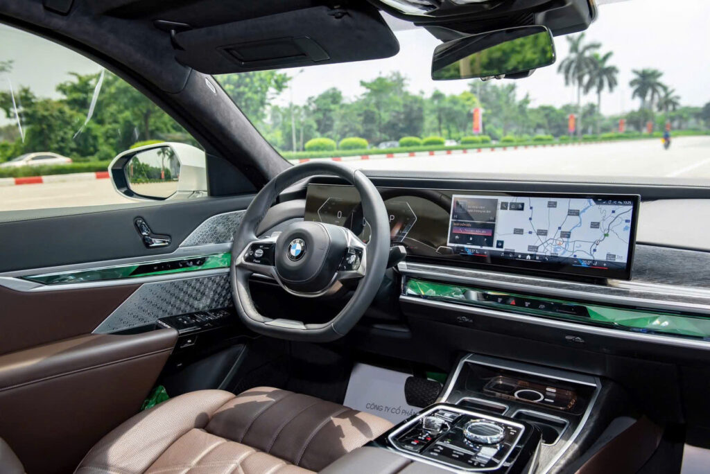 BMW 740i Pure Excellence BMW 740i Pure Excellence