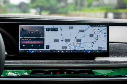 BMW 740i Pure Excellence