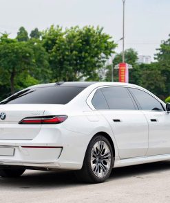 BMW 740i Pure Excellence