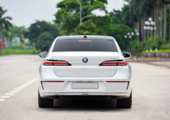 BMW 740i Pure Excellence