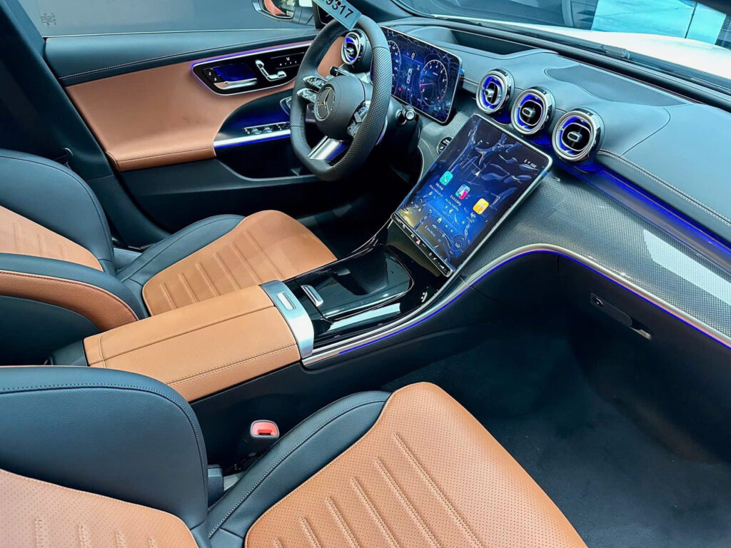 Mercedes C300 AMG giá lăn bánh tại Nha Trang