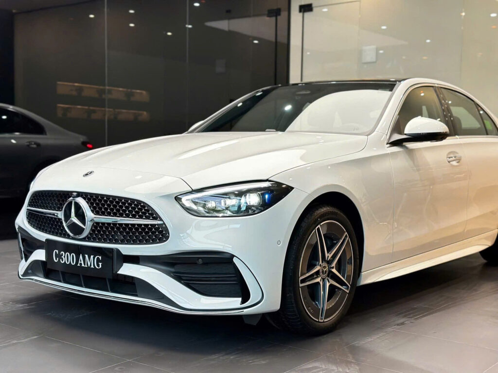 C300 AMG giá lăn bánh tại Nha Trang