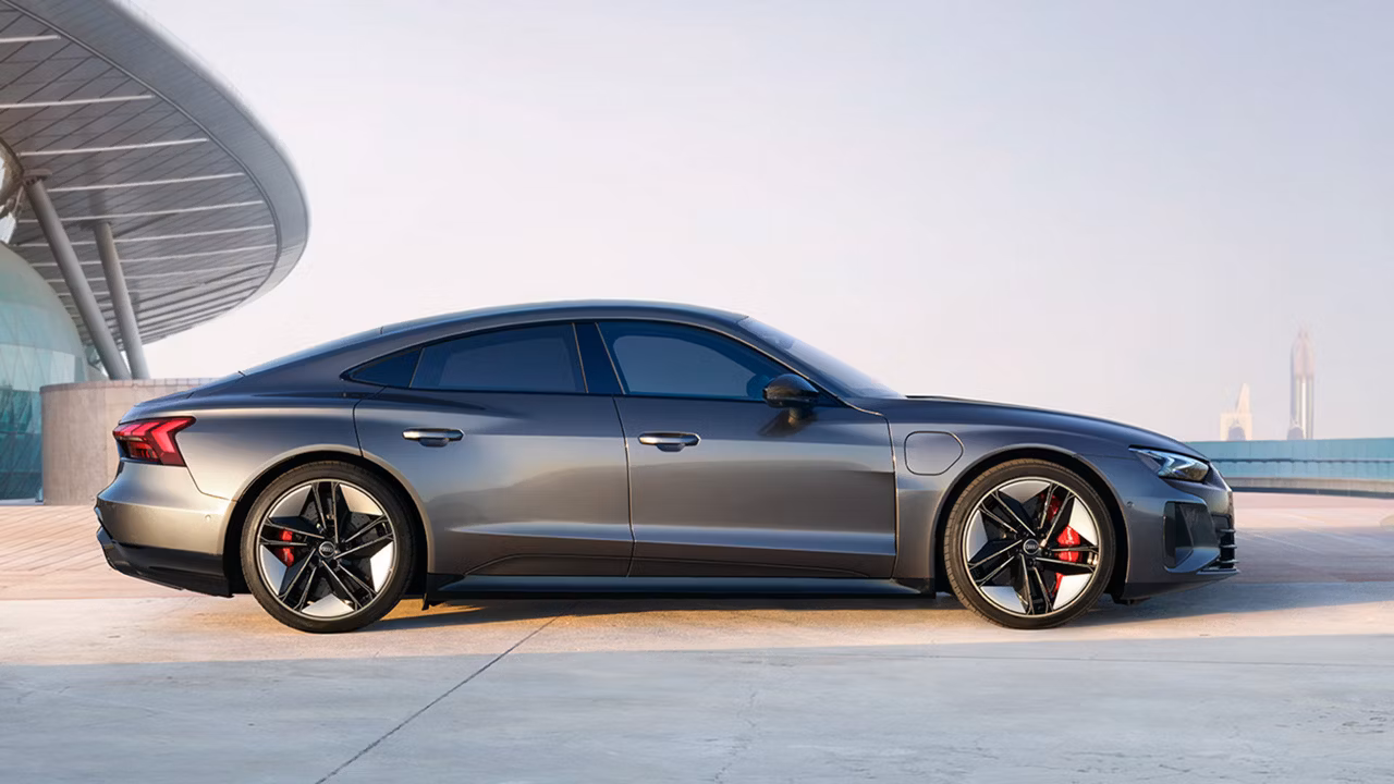 Giá Xe Điên Audi GT