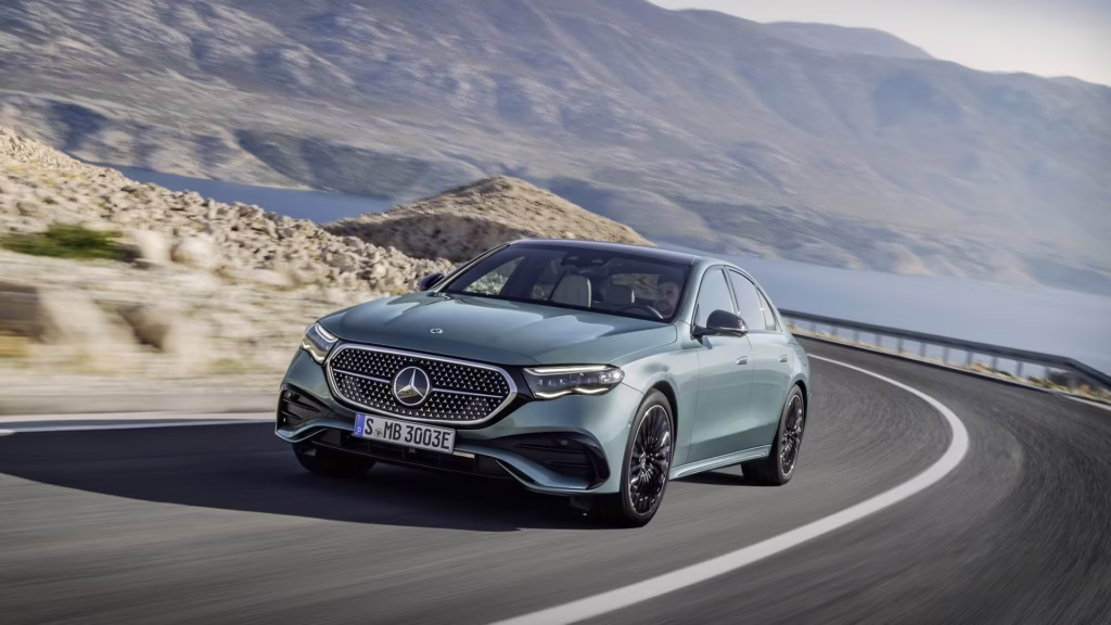 Giá Xe Mercedes E-Class Mới Nhất