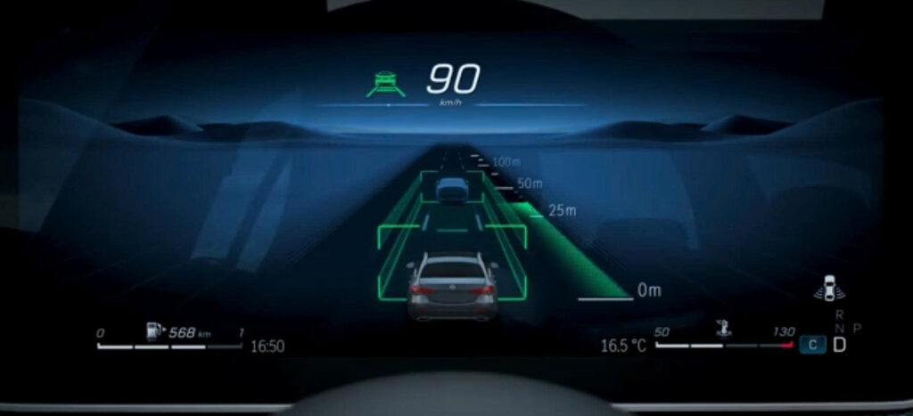 Hệ thống hỗ trợ giữ khoảng cách chủ động DISTRONIC trên xe Mercedes-Benz