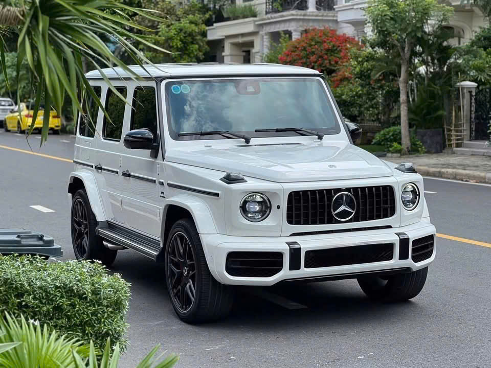 Mercedes-AMG G63 Màu Trắng: 5 Lý Do Khiến Bạn Không Thể Bỏ Qua Mercedes-AMG G63 Màu Trắng