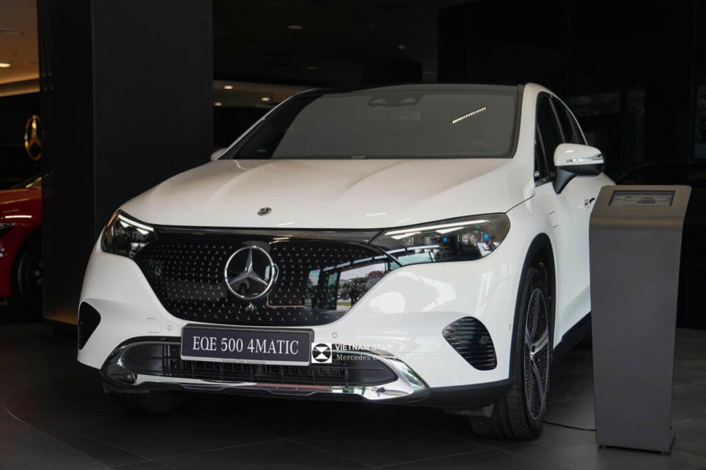 Mercedes-Benz EQE 500 4Matic Màu Trắng