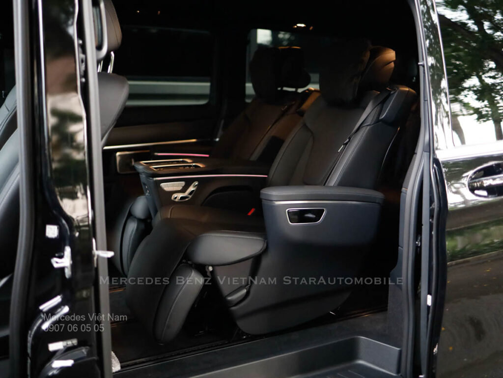 Mercedes-Benz V300 AMG Hàng Ghế Thương Gia VIP - 7 Chỗ