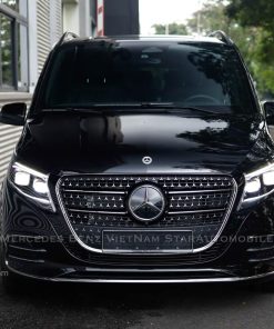 Mercedes-Benz V300 AMG Lăn Bánh Tại Việt Nam