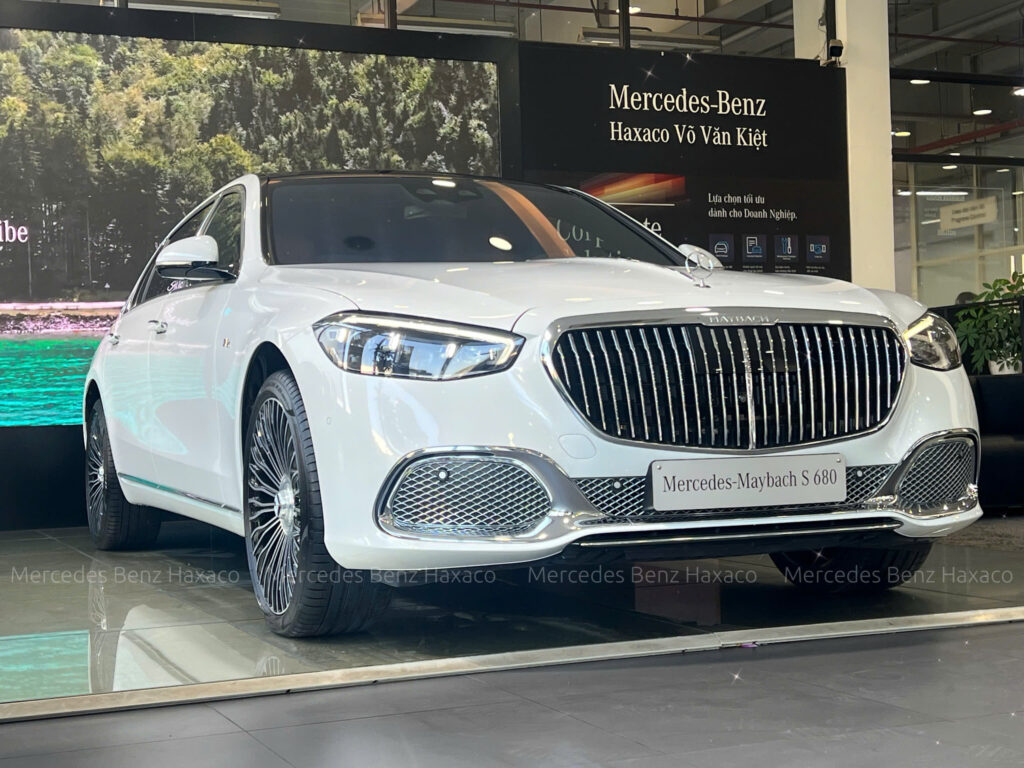 Mercedes-Maybach S680 4Matic Màu Trắng