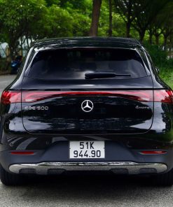 Xe Luot Chinh Hang Mercedes EQE 500 4Matic Cu 5