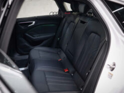 Gia Xe Audi A5 Lan Banh Tai Viet Nam 2