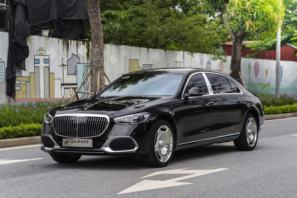 Maybach S450 4Matic Tại Mercedes Việt Nam