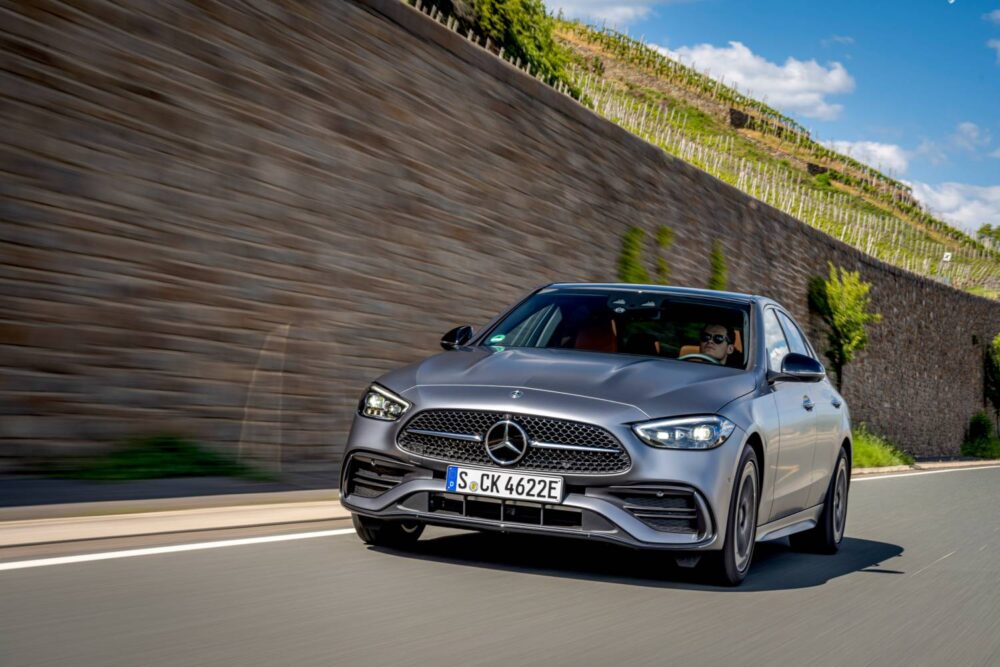 Mercedes-Benz C-Class Mới Nhất