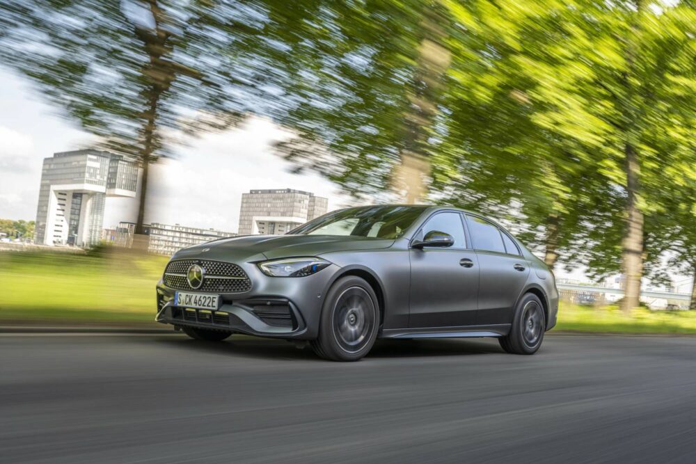 Mercedes-Benz C-Class Mới Nhất