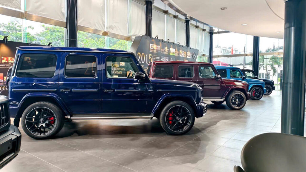 Mercedes Việt Nam giảm giá G63 AMG