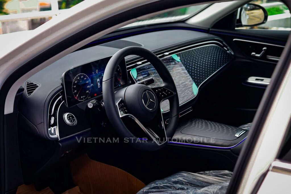 So Sánh Mercedes E200 Avantgarde và E200 Exclusive – Chọn Phong Cách Nào Phù Hợp Với Bạn? So Sánh Mercedes E200 Avantgarde và E200 Exclusive