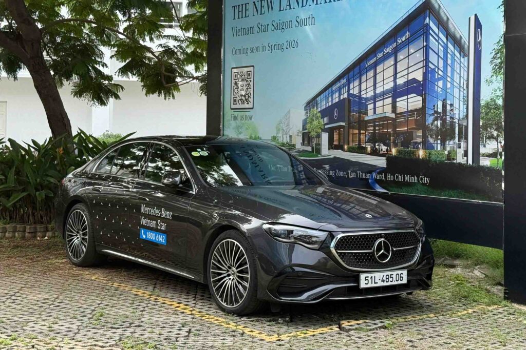 Đăng Ký Lái Thử Xe Mercedes E300 AMG