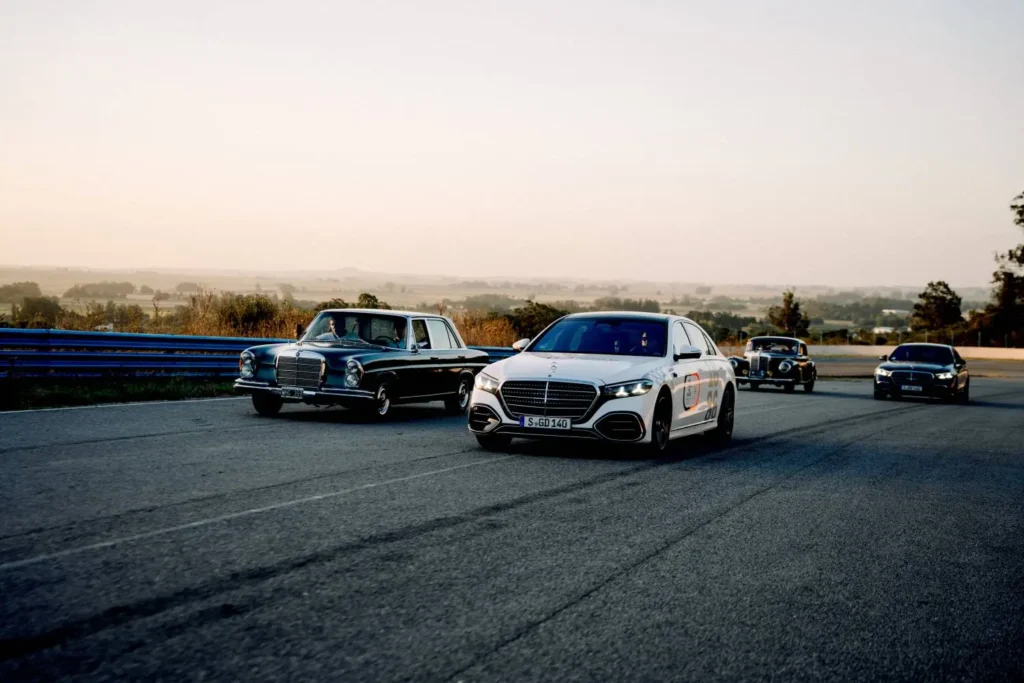 Bảng Giá Mercedes Nhập Khẩu Việt Nam Mới Nhất