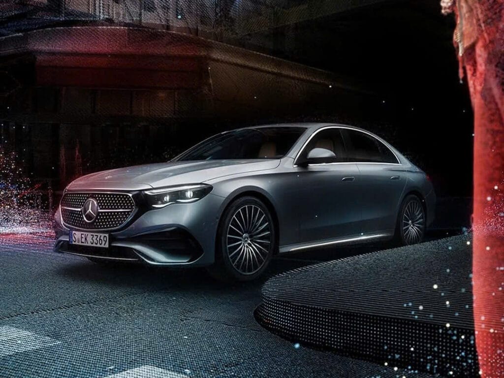 Bảng Giá Mercedes 5 Chỗ Mới Nhất 2026 Tại Mercedes Việt Nam Star Giá Mercedes 5 Chỗ Mới Nhất