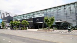 Mercedes Phú Mỹ Hưng Quận 7