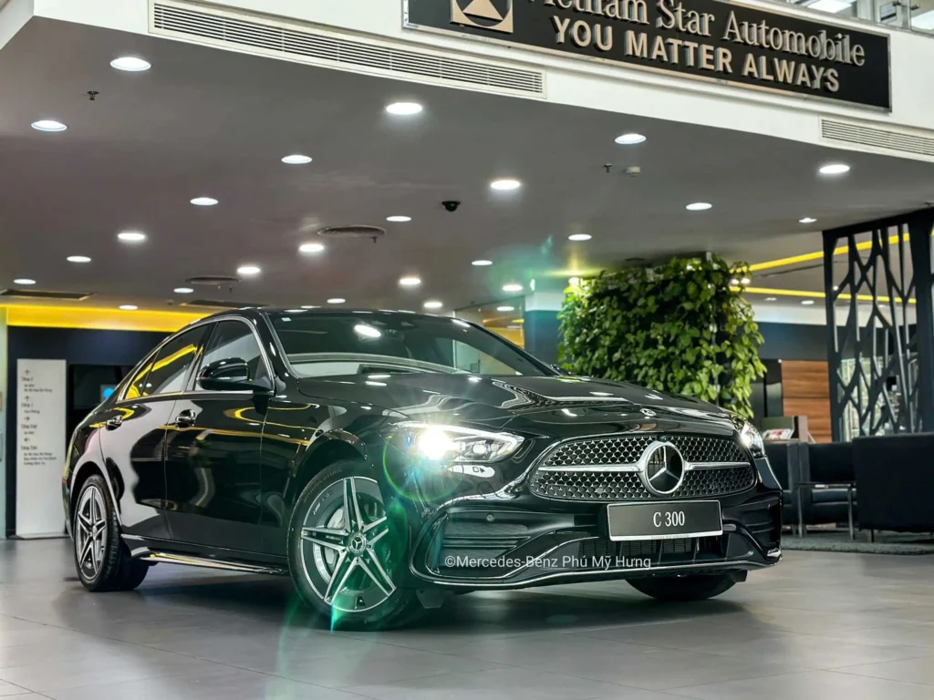 Top Xe Mercedes Giá Rẻ Nhất Dưới 2 Tỷ Đáng Mua Nhất 2026 Top Xe Mercedes Giá Rẻ Nhất C300 AMG