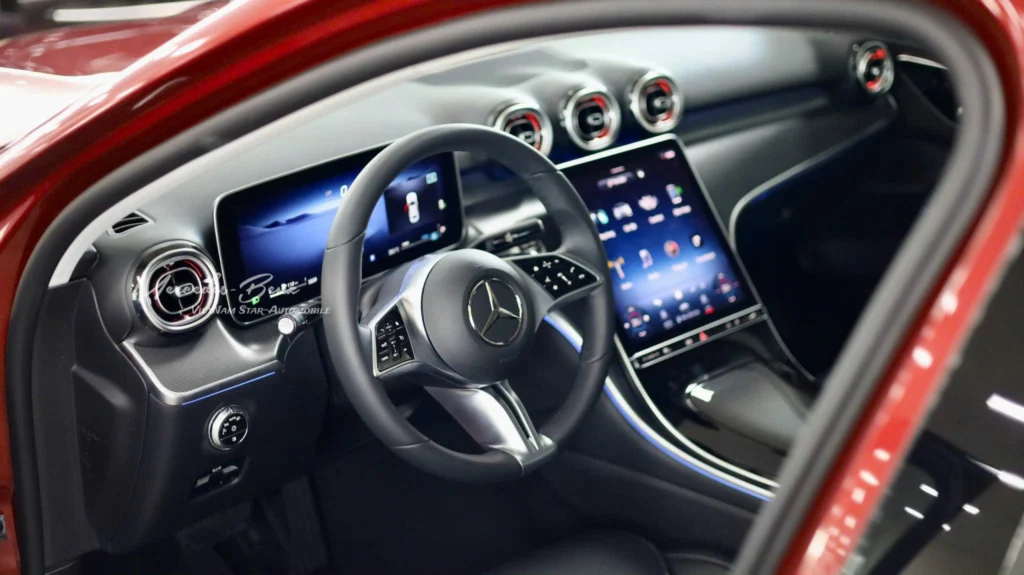 Mercedes C200 Avantgarde Giá Bao Nhiêu