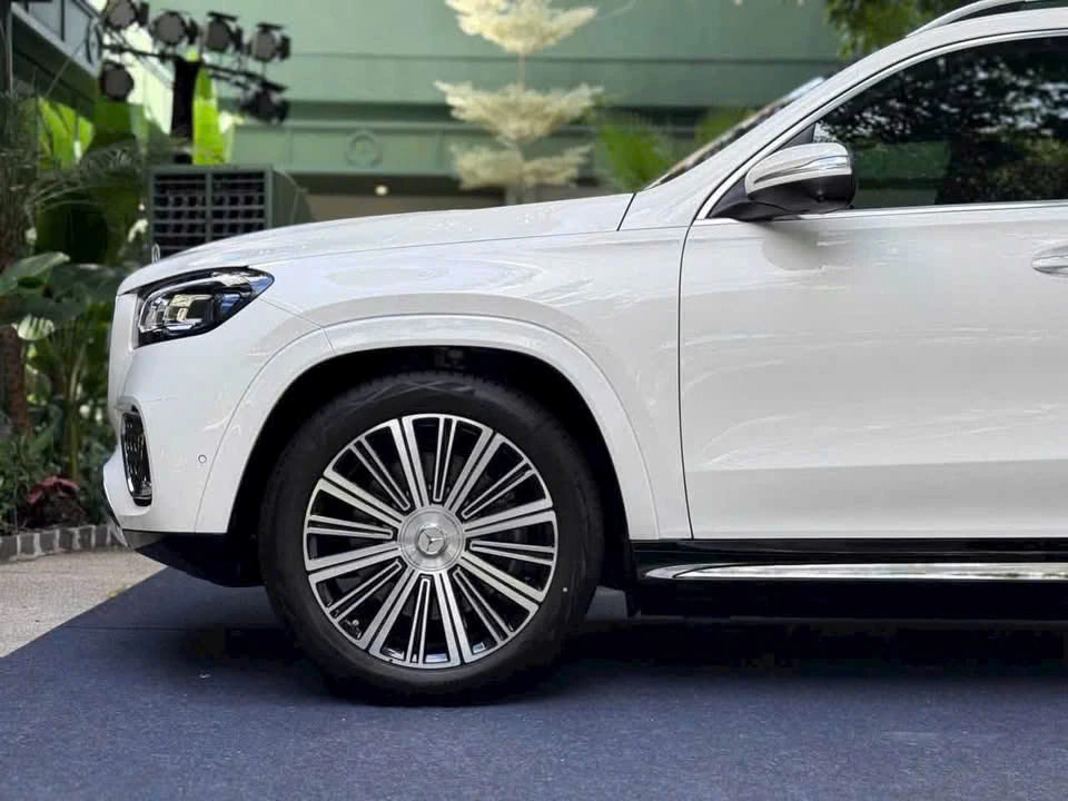 Mercedes-Maybach GLS 480 4Matic Màu Trắng