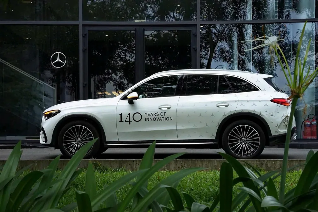 Mua Xe Mercedes Đứng Tên Công Ty