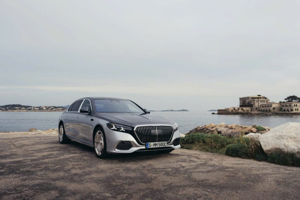 Bảng Giá Maybach S580 Lăn Bánh Mới Nhất Tại Việt Nam