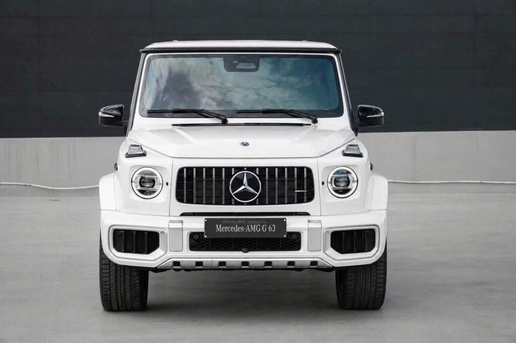 Mercedes-AMG G63 Giá Lăn Bánh