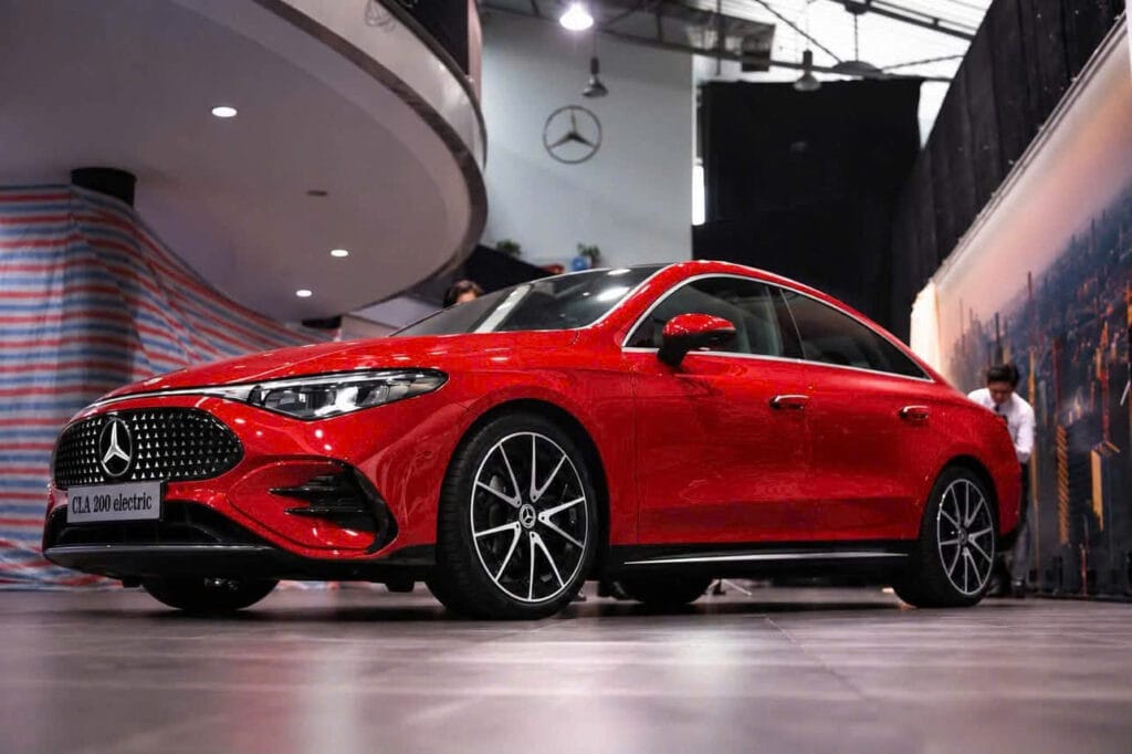 Mua Xe Mercedes CLA 200 Trả Góp - Bảng Tính Chi Phí Vay Ngân Hàng Mua Xe Mercedes CLA 200 Trả Góp